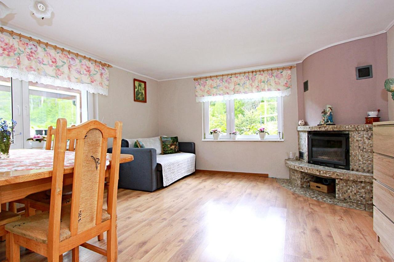 Domki Wczasowe Mazury - Ferienhaus Masuren - Do 12 Osob - Idealny Dla Grup Dluzek Dış mekan fotoğraf