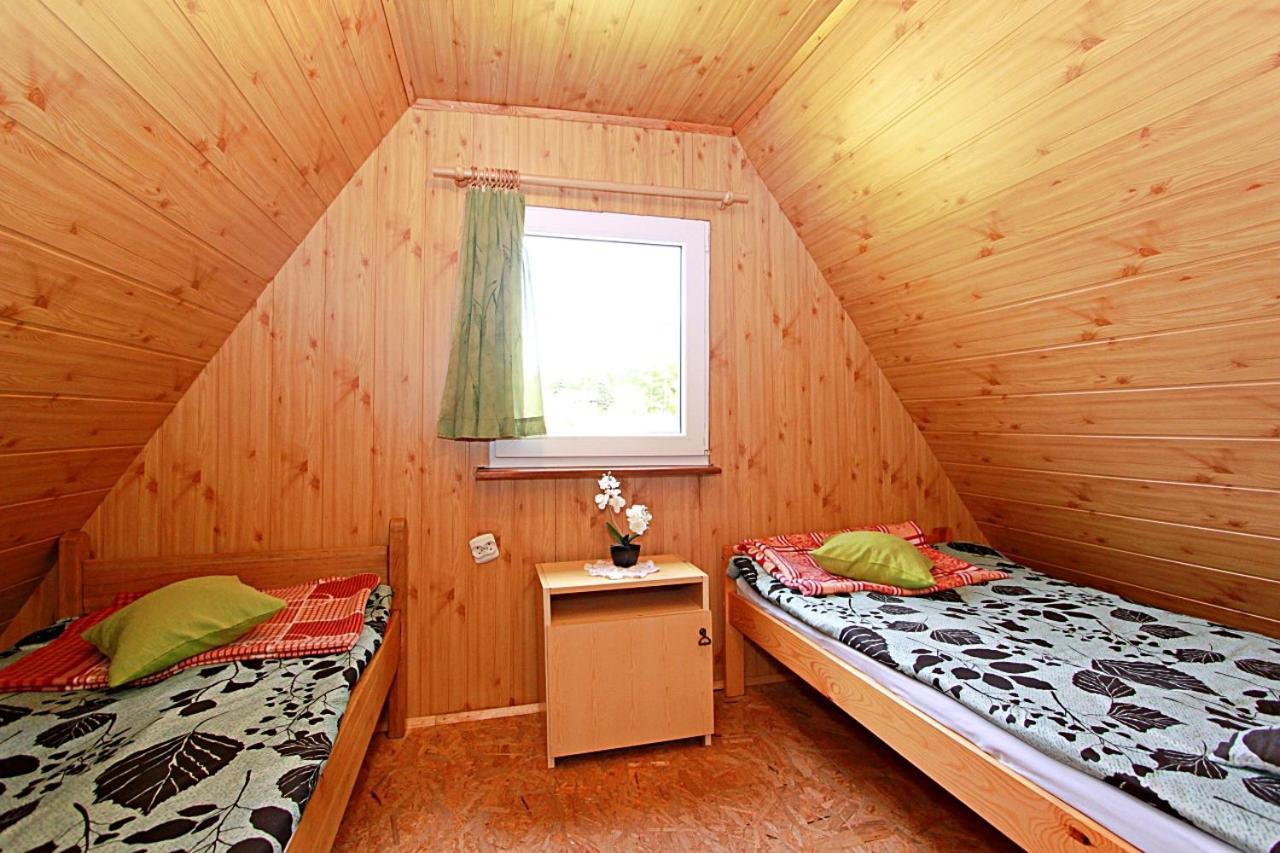 Domki Wczasowe Mazury - Ferienhaus Masuren - Do 12 Osob - Idealny Dla Grup Dluzek Dış mekan fotoğraf